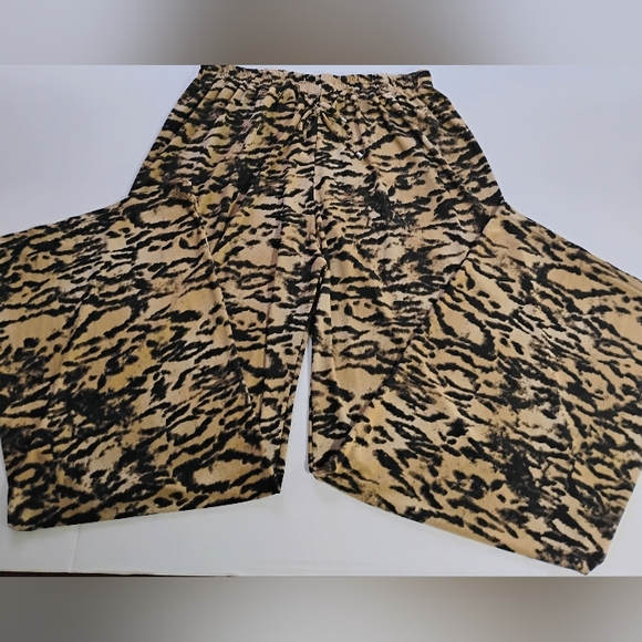 Gatos Animal Print Wide Leg Pants – Size G/ L – Boho Y2K Vibes - Picture 7 of 9